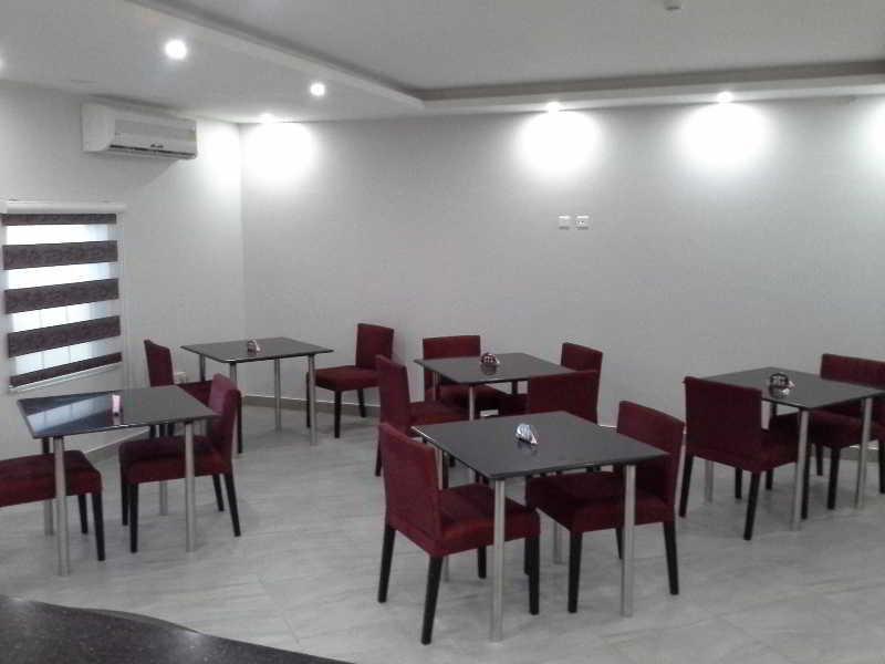 Tropical Enclave Hotel Accra Eksteriør bilde